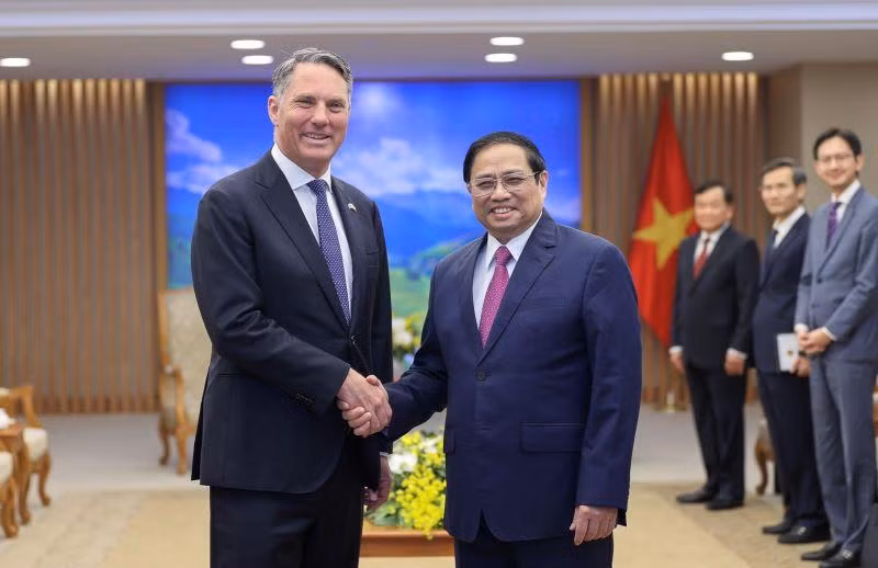 Thủ tướng Phạm Minh Chính tiếp Phó Thủ tướng, Bộ trưởng Quốc phòng Australia Richard Marles. Thủ tướng Phạm Minh Chính tiếp Phó Thủ tướng, Bộ trưởng Quốc phòng Australia Richard Marles.