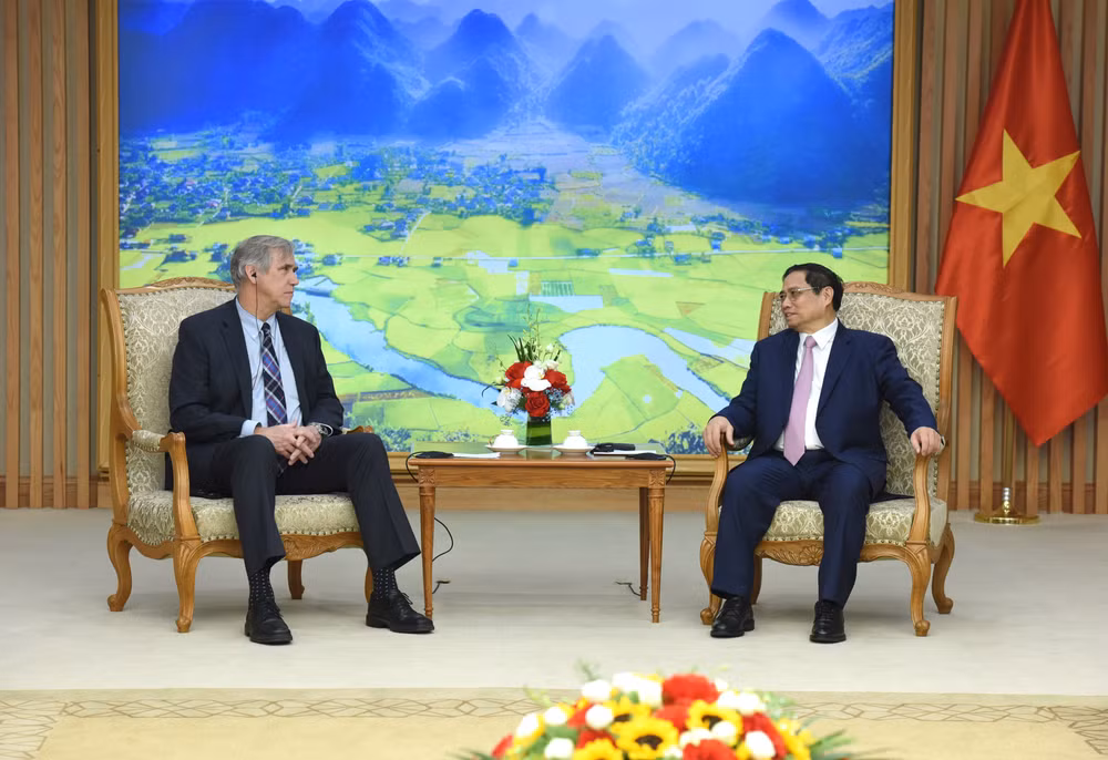 Thủ tướng Phạm Minh Chính tiếp Thượng nghị sĩ bang Oregon Jeff Merkley. Thủ tướng Phạm Minh Chính tiếp Thượng nghị sĩ bang Oregon Jeff Merkley.