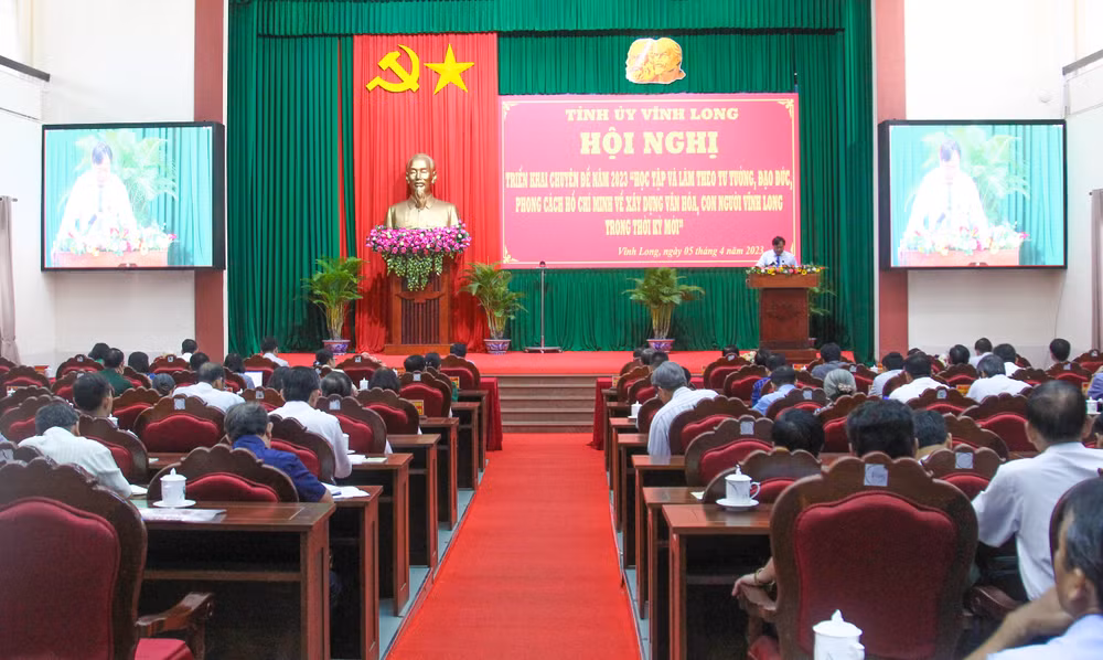 Quang cảnh hội nghị.