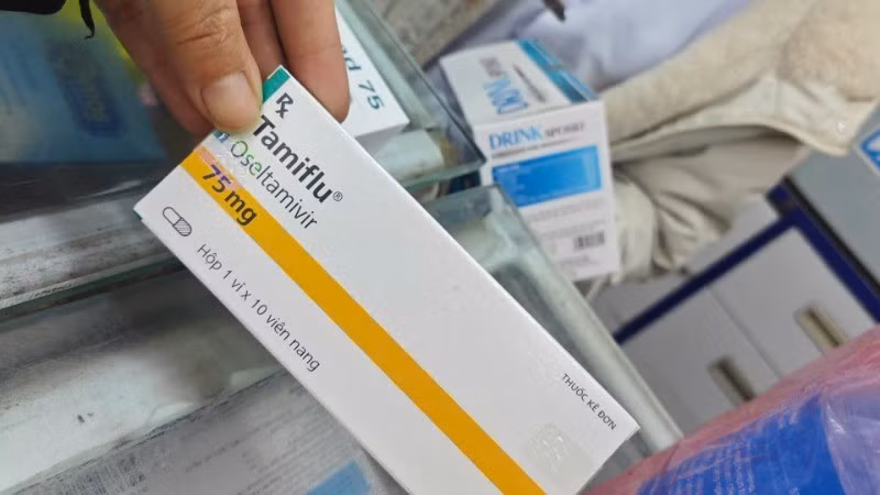 Bộ Y tế yêu cầu các đơn vị bảo đảm cung ứng và kiểm soát giá thuốc điều trị cúm, nhất là thuốc Tamiflu và các thuốc chứa hoạt chất oseltamivir. (Ảnh: SK&ĐS)