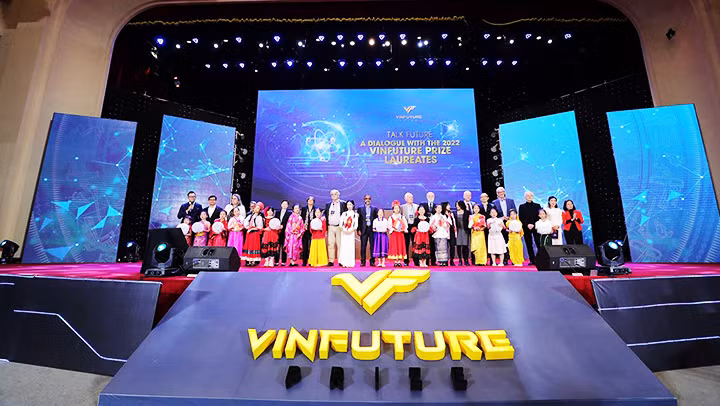  Công bố danh sách Hội đồng Giải thưởng và Hội đồng Sơ khảo quỹ VinFuture