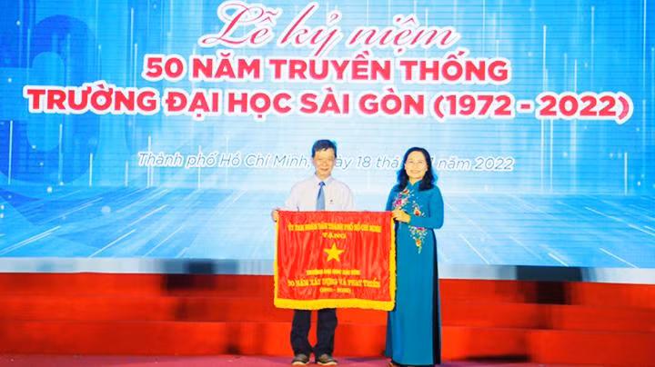 Trường đại học Sài Gòn tổ chức lễ kỷ niệm 50 năm truyền thống