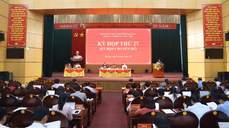 Kỳ họp có sự đồng thuận cao về nội dung các nghị quyết. (Ảnh: TUẤN SƠN)