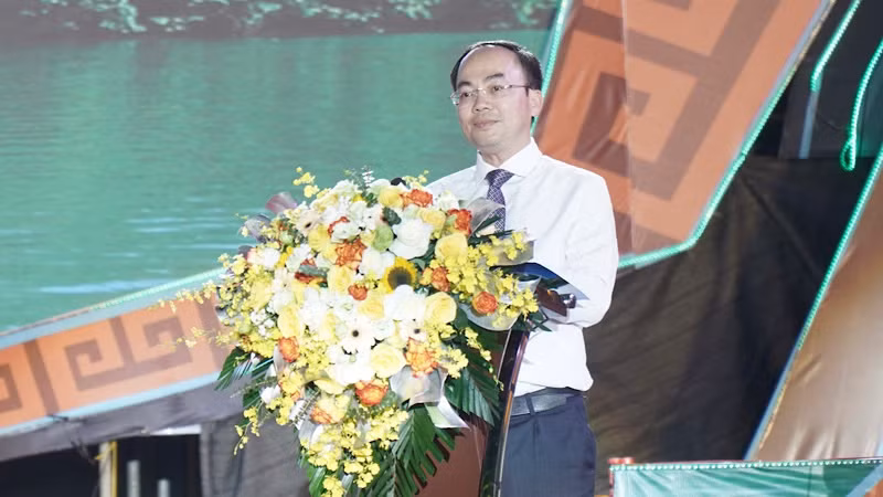 Chủ tịch Ủy ban nhân dân tỉnh Bắc Kạn Nguyễn Đăng Bình phát biểu khai mạc. Ảnh: TUẤN SƠN