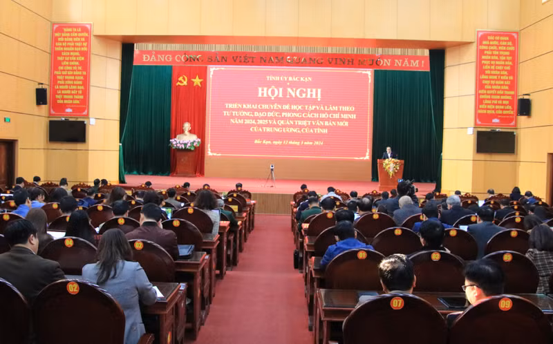 Điểm cầu chính tổ chức tại hội trường tỉnh Bắc Kạn. (Ảnh: NÔNG VUI)