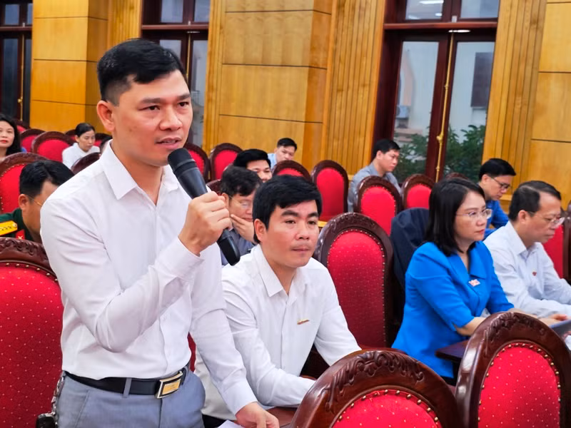 Doanh nghiệp phản ánh cần loại, đánh giá rõ nhóm doanh nghiệp thực hiện tốt trách nhiệm đối với người lao động và ngược lại để có đánh giá công tâm, bình đẳng. Doanh nghiệp phản ánh cần loại, đánh giá rõ nhóm doanh nghiệp thực hiện tốt trách nhiệm đối với người lao động và ngược lại để có đánh giá công tâm, bình đẳng.