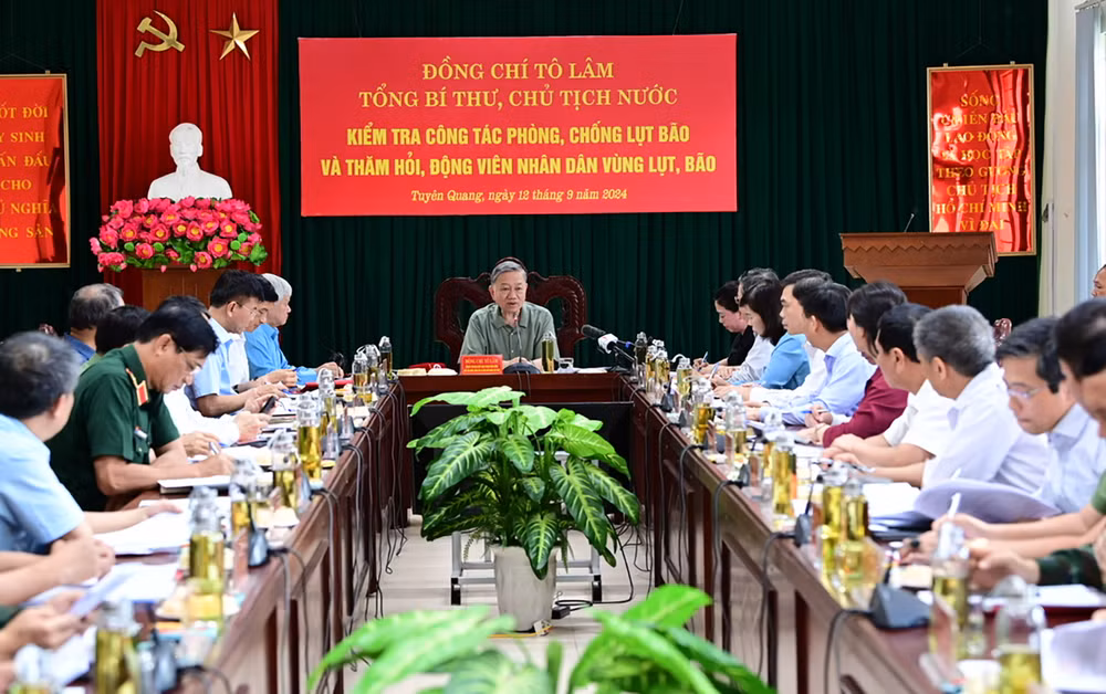 Tổng Bí thư, Chủ tịch nước Tô Lâm chủ trì buổi làm việc.