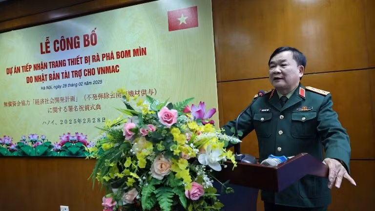 Thượng tướng Hoàng Xuân Chiến, Ủy viên Trung ương Đảng, Ủy viên Thường vụ Quân ủy Trung ương, Thứ trưởng Quốc phòng, phát biểu tại lễ công bố.