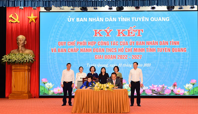 Ủy ban nhân dân tỉnh và Tỉnh đoàn Tuyên Quang ký Quy chế phối hợp công tác giai đoạn 2022-2027.