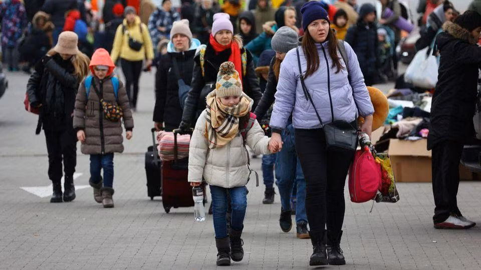 Người tị nạn Ukraine tới chỗ ở tạm và trung tâm trung chuyển người tị nạn tại Ba Lan, ngày 8/3/2022. (Ảnh: Reuters)