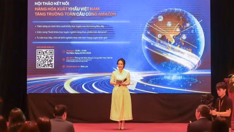 Hội thảo kết nối với chủ đề "Hàng hóa xuất khẩu Việt Nam - Tăng trưởng toàn cầu cùng Amazon".