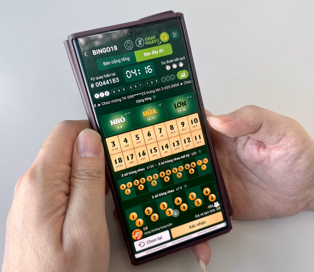 Bingo18 chỉ có trên Vietlott SMS, thường xuyên thu hút hàng trăm người chơi trực tuyến cùng lúc.