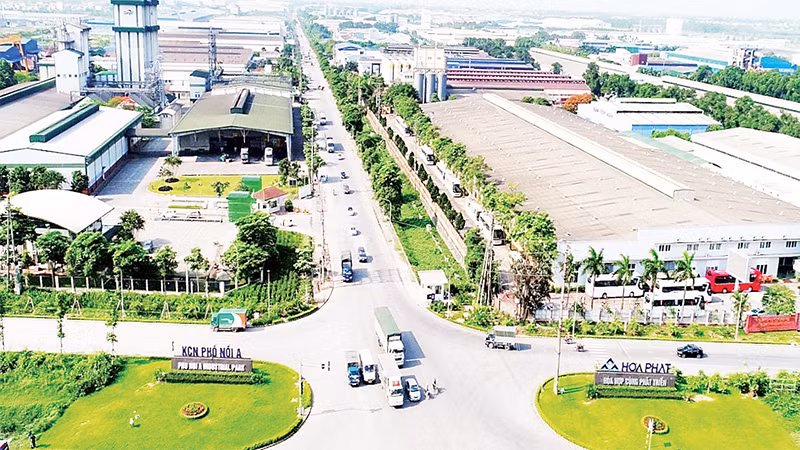 Khu công nghiệp Phố Nối A có 220 dự án đầu tư trong và ngoài nước đang hoạt động với tổng vốn đầu tư đăng ký hơn 23.000 tỷ đồng và hơn 1,1 tỷ USD. 