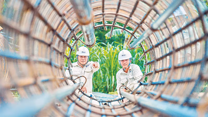 Các đơn vị thi công hạng mục cầu trên tuyến cao tốc Quảng Ngãi-Hoài Nhơn. 