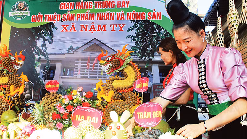 Tỉnh Sơn La tổ chức nhiều chương trình quảng bá, giới thiệu các sản phẩm nông sản thế mạnh của các cơ sở. 