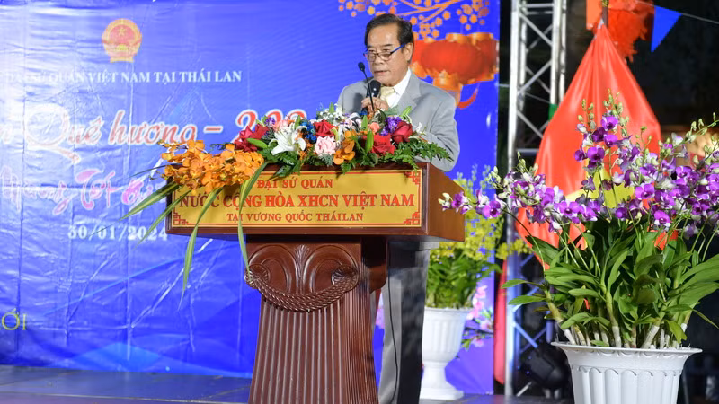 Ông Đỗ Xuân Phúc, Chủ tịch Hội người Việt Nam thủ đô Bangkok và vùng phụ cận khẳng định lòng đoàn kết, một lòng hướng về quê hương của kiều bào.