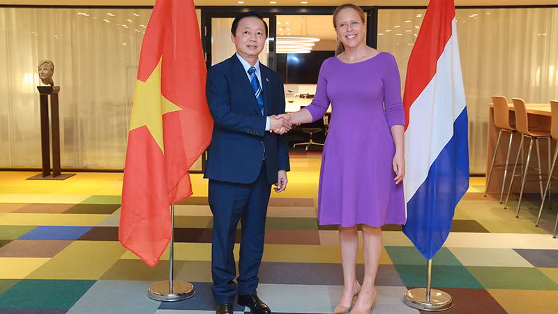Phó Thủ tướng Trần Hồng Hà và Phó Thủ tướng Hà Lan Carola Schouten. (Ảnh: Bộ Ngoại giao)