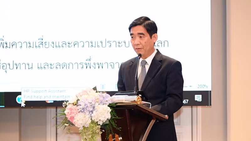 Đại sứ Phạm Việt Hùng phát biểu ý kiến tại Hội thảo. (Ảnh: Đại sứ quán Việt Nam tại Thái Lan cung cấp)
