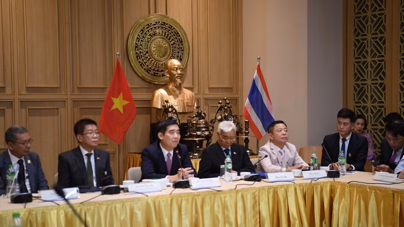 Các đại biểu tham dự Hội nghị thường niên lần thứ nhất năm 2024 Hiệp hội Doanh nhân Thái-Việt toàn Thái. (Ảnh: XUÂN SƠN)