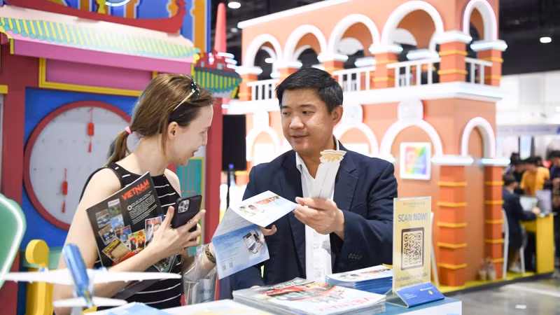 TTAA dự kiến Hội chợ đem về doanh thu không ít hơn 300 triệu baht. Sự kiện năm nay sẽ kéo dài đến hết ngày 19/1/2025. TTAA dự kiến Hội chợ đem về doanh thu không ít hơn 300 triệu baht. Sự kiện năm nay sẽ kéo dài đến hết ngày 19/1/2025.