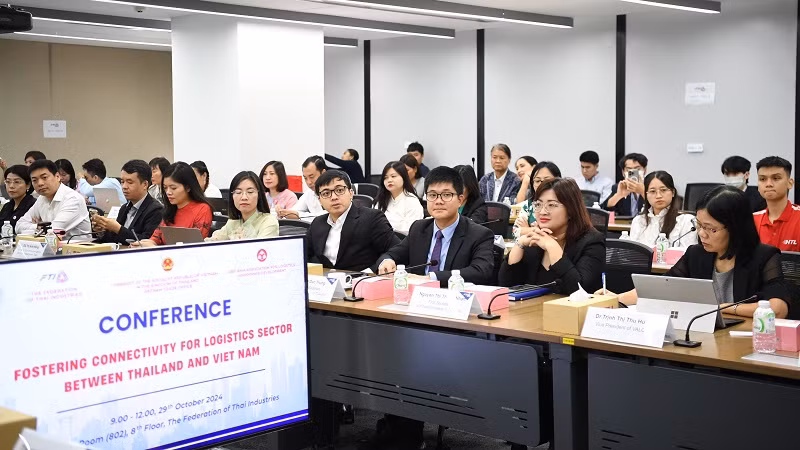 Các đại diện phía Việt Nam tham dự sự kiện. Các đại diện phía Việt Nam tham dự sự kiện.