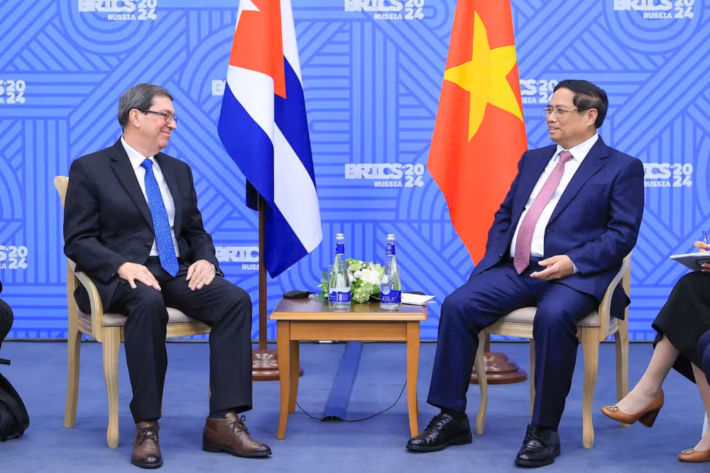 Thủ tướng Chính phủ Phạm Minh Chính tiếp Bộ trưởng Ngoại giao Cuba Bruno Rodriguez Parrilla. (Ảnh: Nhật Bắc/VGP) Thủ tướng Chính phủ Phạm Minh Chính tiếp Bộ trưởng Ngoại giao Cuba Bruno Rodriguez Parrilla. (Ảnh: Nhật Bắc/VGP)