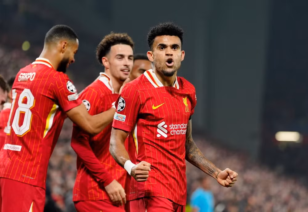Liverpool đang dẫn đầu Ngoại hạng Anh. (Ảnh: TheIndependent)