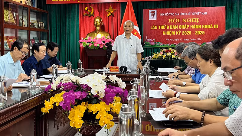 Hội Hỗ trợ gia đình liệt sĩ Việt Nam tổ chức Hội nghị sơ kết hoạt động 6 tháng đầu năm và phương hướng nhiệm vụ 6 tháng cuối năm.