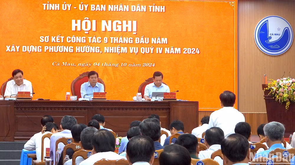 Lãnh đạo sở, ngành tại Cà Mau nêu một số khó khăn, vướng mắc về thực hiện nhiệm vụ phát triển kinh tế-xã hội được giao.
