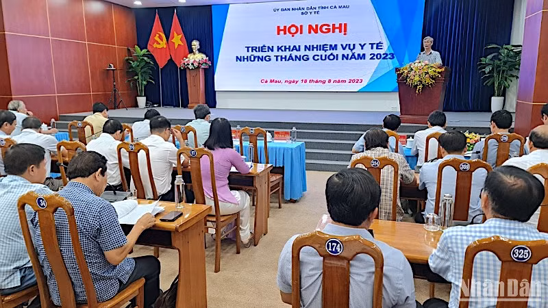 Hội nghị triển khai nhiệm vụ y tế những tháng cuối năm 2023 tại Cà Mau.