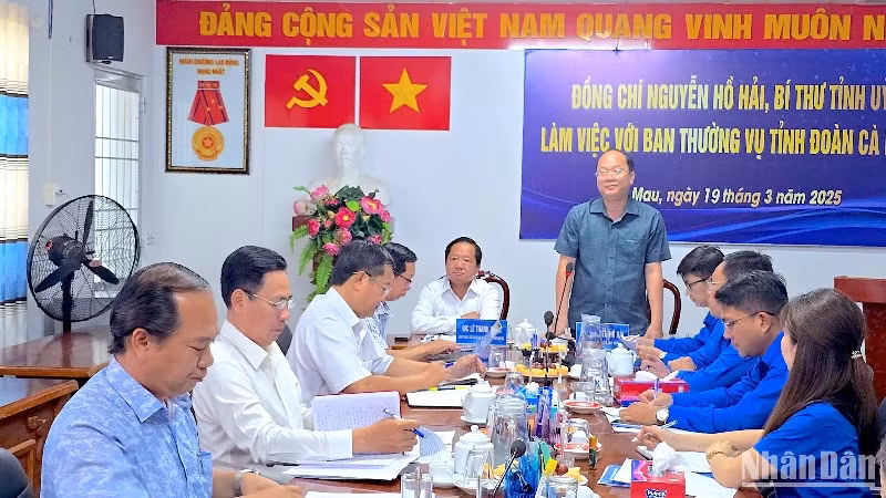 Bí thư Tỉnh Ủy Cà Mau Nguyễn Hồ Hải phát biểu tại buổi làm việc với Ban Thường vụ Tỉnh đoàn Cà Mau.