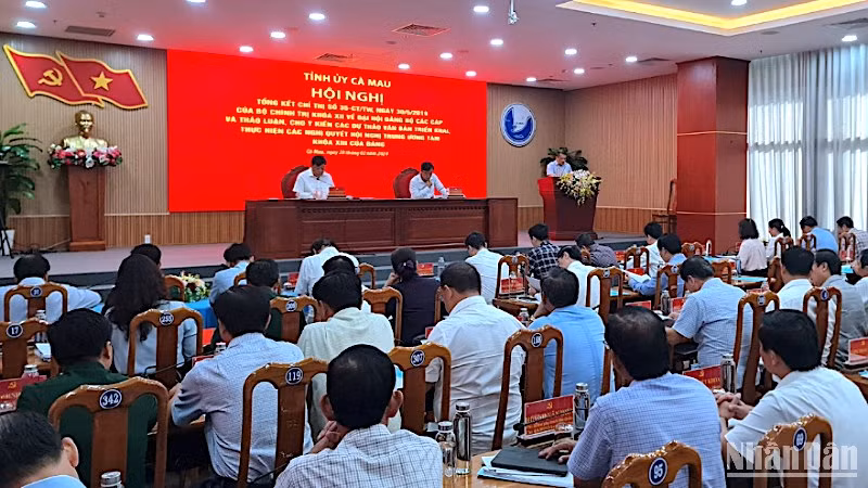 Quang cảnh hội nghị.