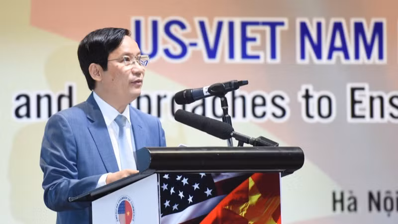 Chủ tịch VCCI Phạm Tấn Công phát biểu ý kiến tại Hội nghị. (Ảnh: Trần Hải)