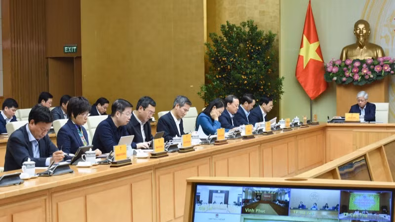 Lãnh đạo các bộ, ngành Trung ương là thành viên Ban Chỉ đạo tham dự Phiên họp (Ảnh: TRẦN HẢI). Lãnh đạo các bộ, ngành Trung ương là thành viên Ban Chỉ đạo tham dự Phiên họp (Ảnh: TRẦN HẢI).