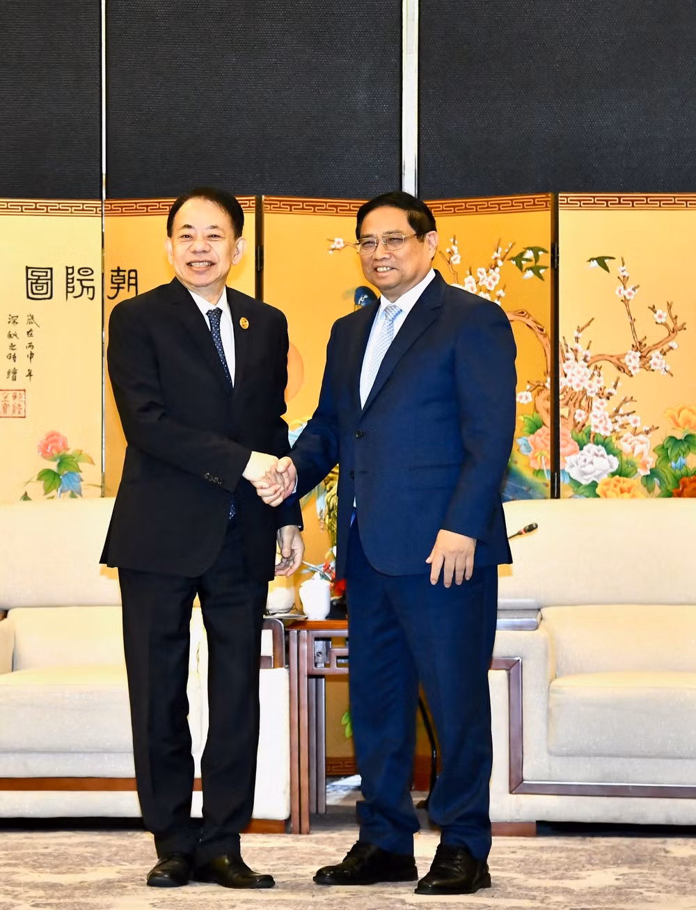 Thủ tướng Phạm Minh Chính và ông Masatsugu Asakawa, Chủ tịch Ngân hàng ADB. (Ảnh: THANH GIANG) Thủ tướng Phạm Minh Chính và ông Masatsugu Asakawa, Chủ tịch Ngân hàng ADB. (Ảnh: THANH GIANG)