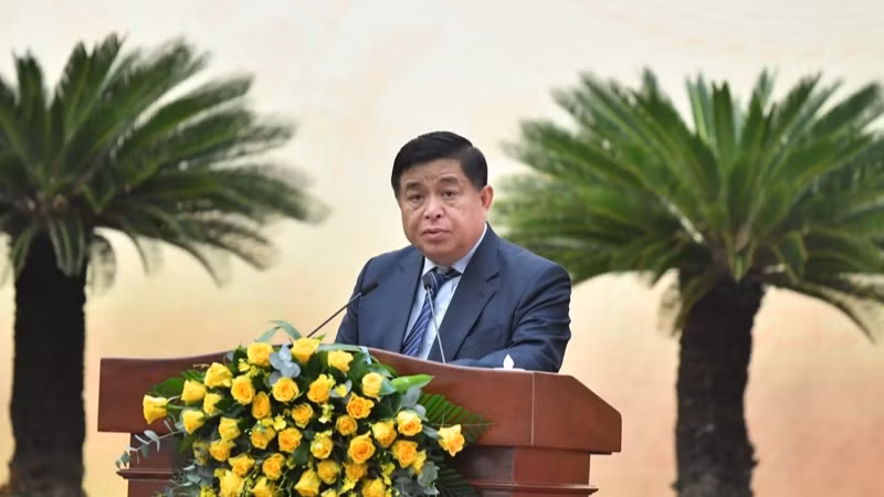 Bộ trưởng Kế hoạch và Đầu tư Nguyễn Chí Dũng phát biểu ý kiến tại Hội nghị. (Ảnh: THANH GIANG) Bộ trưởng Kế hoạch và Đầu tư Nguyễn Chí Dũng phát biểu ý kiến tại Hội nghị. (Ảnh: THANH GIANG)