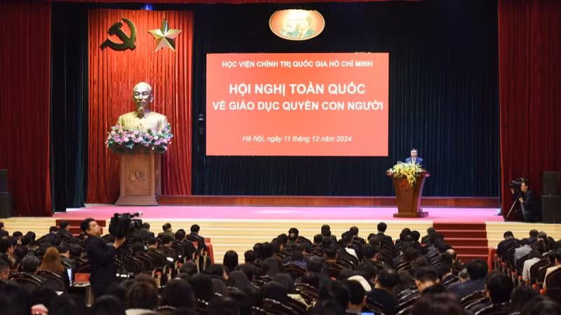 Quang cảnh Hội nghị. (Ảnh: TRẦN HẢI) Quang cảnh Hội nghị. (Ảnh: TRẦN HẢI)