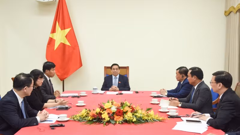 Quang cảnh cuộc điện đàm (Ảnh: TRẦN HẢI). Quang cảnh cuộc điện đàm (Ảnh: TRẦN HẢI).