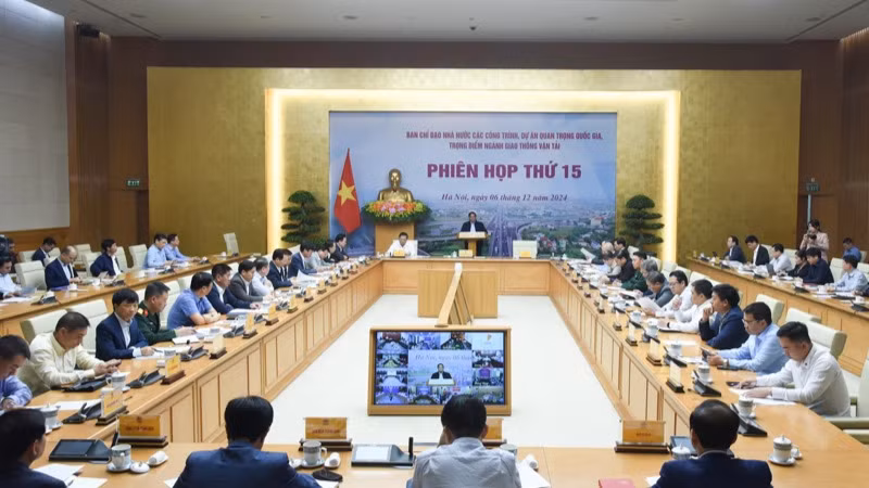 Quang cảnh phiên họp. (Ảnh: TRẦN HẢI)