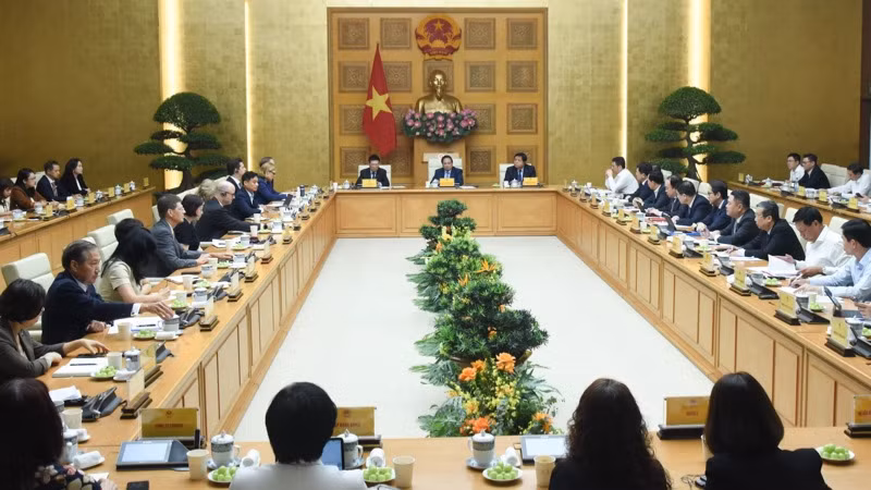 Quang cảnh buổi gặp gỡ. (Ảnh: TRẦN HẢI)