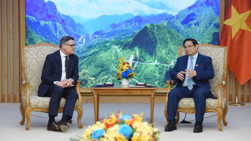Thủ tướng Phạm Minh Chính tiếp ông Boris Rhein, Thủ hiến bang Hessen. (Ảnh: Trần Hải)