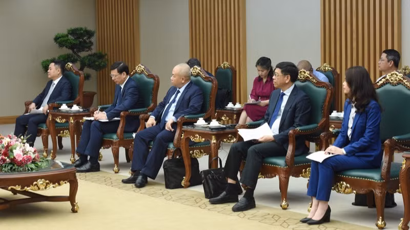 Lãnh đạo các bộ, ngành Việt Nam tham dự buổi tiếp. (Ảnh: TRẦN HẢI)