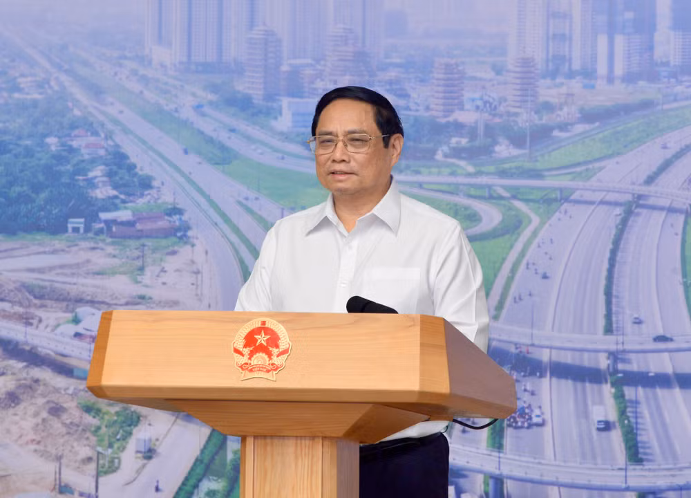 Thủ tướng Phạm Minh Chính phát biểu ý kiến tại Phiên họp thứ 6 Ban Chỉ đạo Nhà nước các công trình, dự án quan trọng quốc gia, trọng điểm ngành giao thông vận tải.