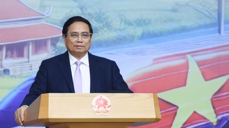 Thủ tướng Phạm Minh Chính phát biểu ý kiến tại cuộc họp. (Ảnh: TRẦN HẢI)