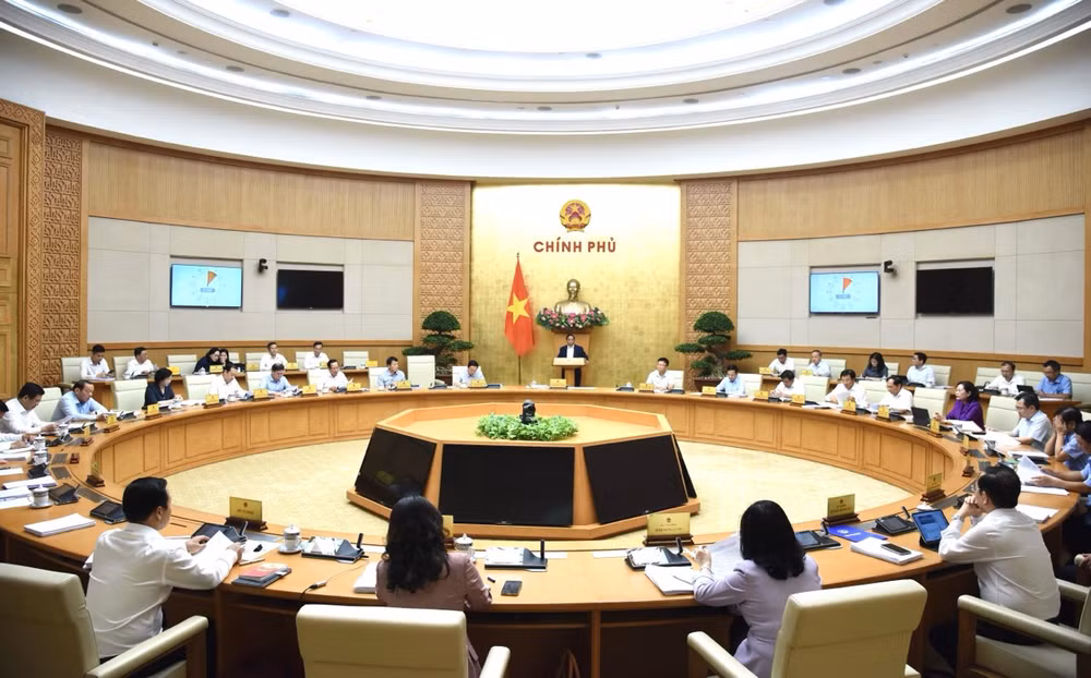Quang cảnh Phiên họp Chính phủ thường kỳ tháng 7. (Ảnh: TRẦN HẢI)