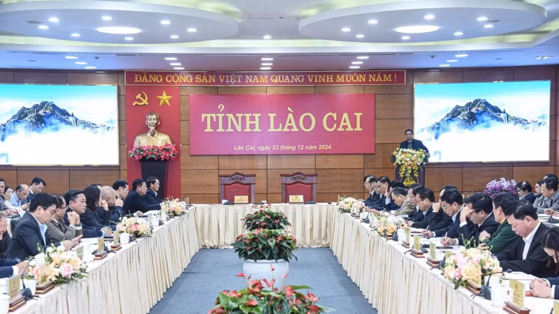 Quang cảnh buổi làm việc (Ảnh: TRẦN HẢI). Quang cảnh buổi làm việc (Ảnh: TRẦN HẢI).