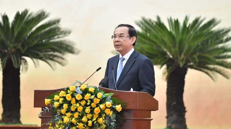 Bí thư Thành ủy Thành phố Hồ Chí Minh Nguyễn Văn Nên phát biểu ý kiến tại Hội nghị. (Ảnh: THANH GIANG) Bí thư Thành ủy Thành phố Hồ Chí Minh Nguyễn Văn Nên phát biểu ý kiến tại Hội nghị. (Ảnh: THANH GIANG)