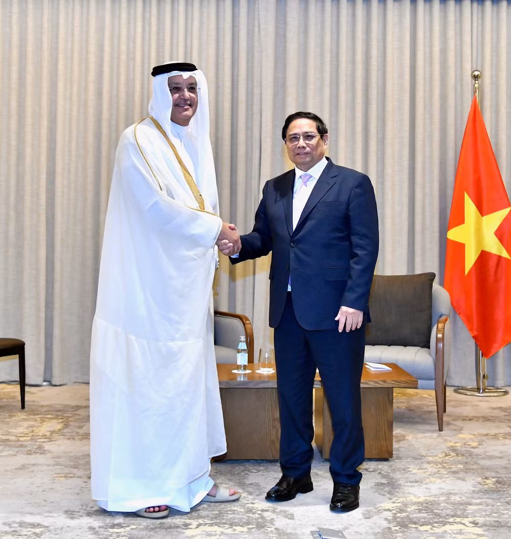 Thủ tướng Phạm Minh Chính và Bộ trưởng Thông tin và Công nghệ truyền thông Qatar Mohammed Al Mannai (Ảnh: Thanh Giang). Thủ tướng Phạm Minh Chính và Bộ trưởng Thông tin và Công nghệ truyền thông Qatar Mohammed Al Mannai (Ảnh: Thanh Giang).
