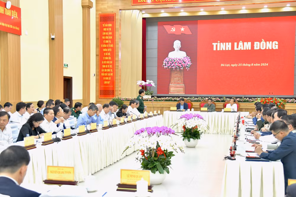Quang cảnh cuộc làm việc. (Ảnh: Thanh Giang)