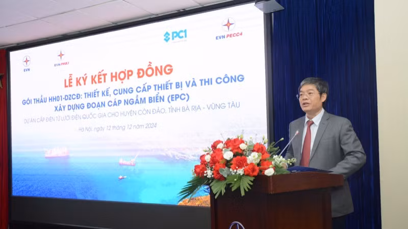 Phó Tổng Giám đốc EVN Nguyễn Tài Anh phát biểu ý kiến tại lễ ký (Ảnh: EVN) Phó Tổng Giám đốc EVN Nguyễn Tài Anh phát biểu ý kiến tại lễ ký (Ảnh: EVN)